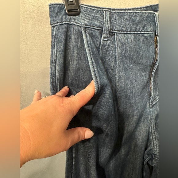 J. Crew High Rise, Tapered, Pleated, Wide Leg Jeans size 28 - Picture 12 of 15